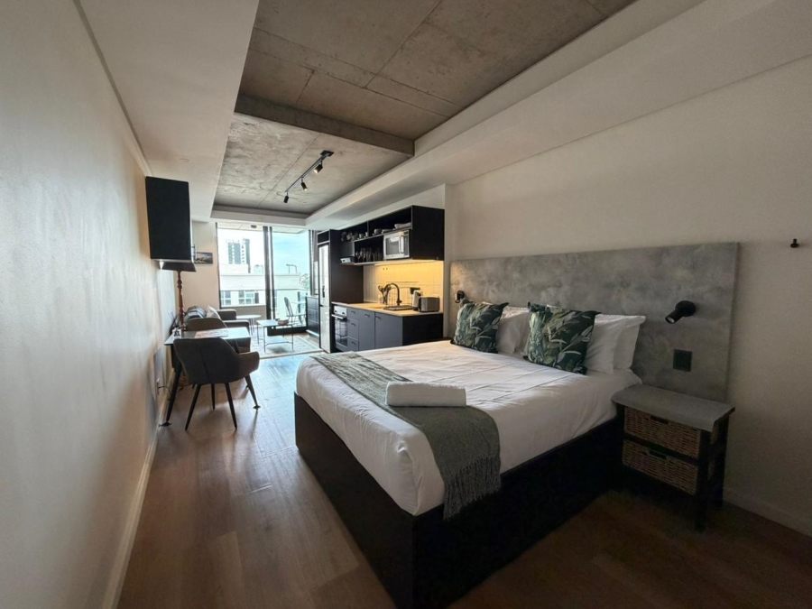 0 Bedroom Property for Sale in Sea Point Western Cape